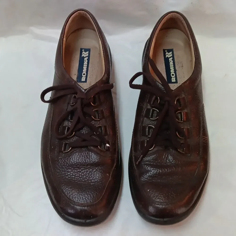 Romika Brown Flats with Comfortable Design and Textured Sole